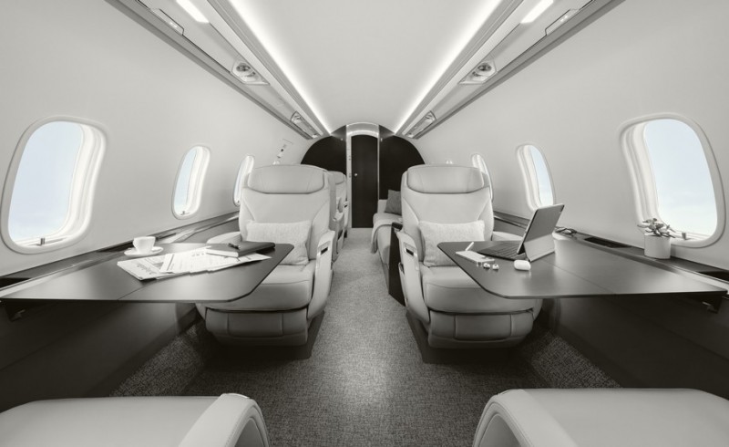 Super Mid-Size Jet - Gulfstream G200: Interior | VelocityJets